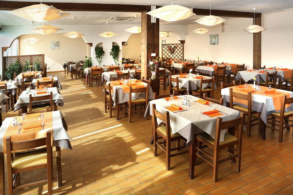 Monterosa Hotel 3*